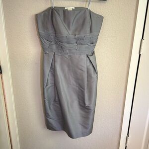 Ann Taylor sleeveless silver dress w pockets - size 8